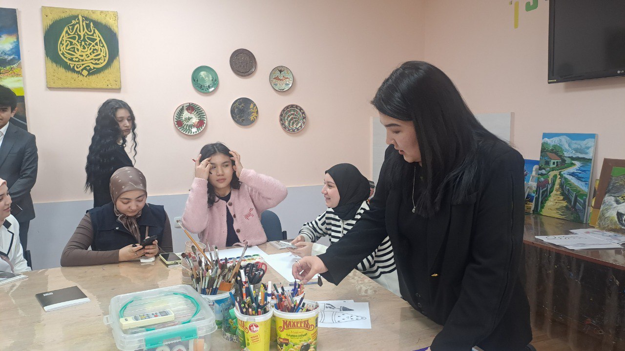 ТАЛАБАЛАРНИНГ ИЛМИЙ ВА АМАЛИЙ ФАОЛИЯТГА ҚИЗИҚИШЛАРИ ОРТАДИ