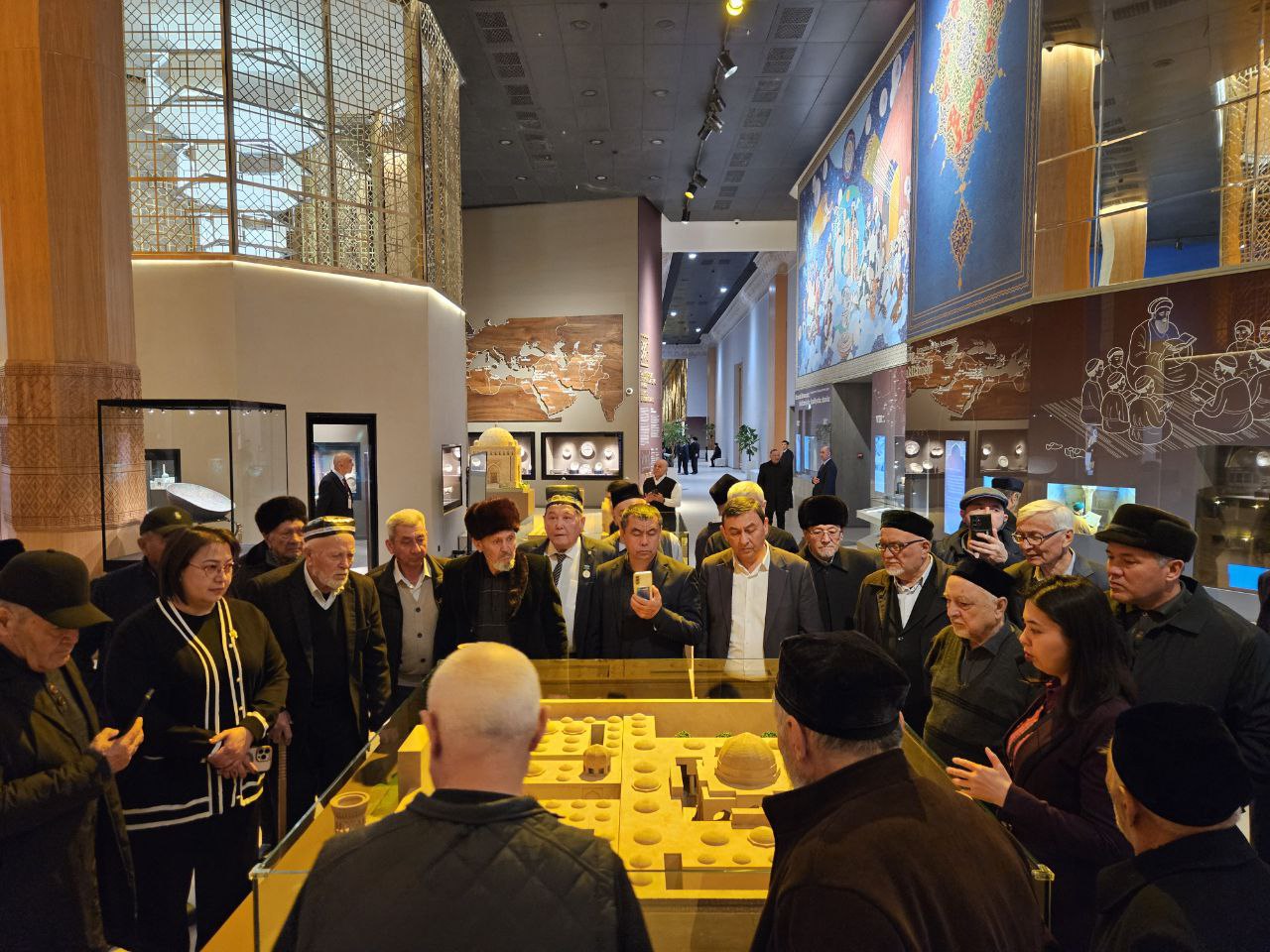  ИСЛОМ ЦИВИЛИЗАЦИЯСИ МАРКАЗИГА САЁҲАТ